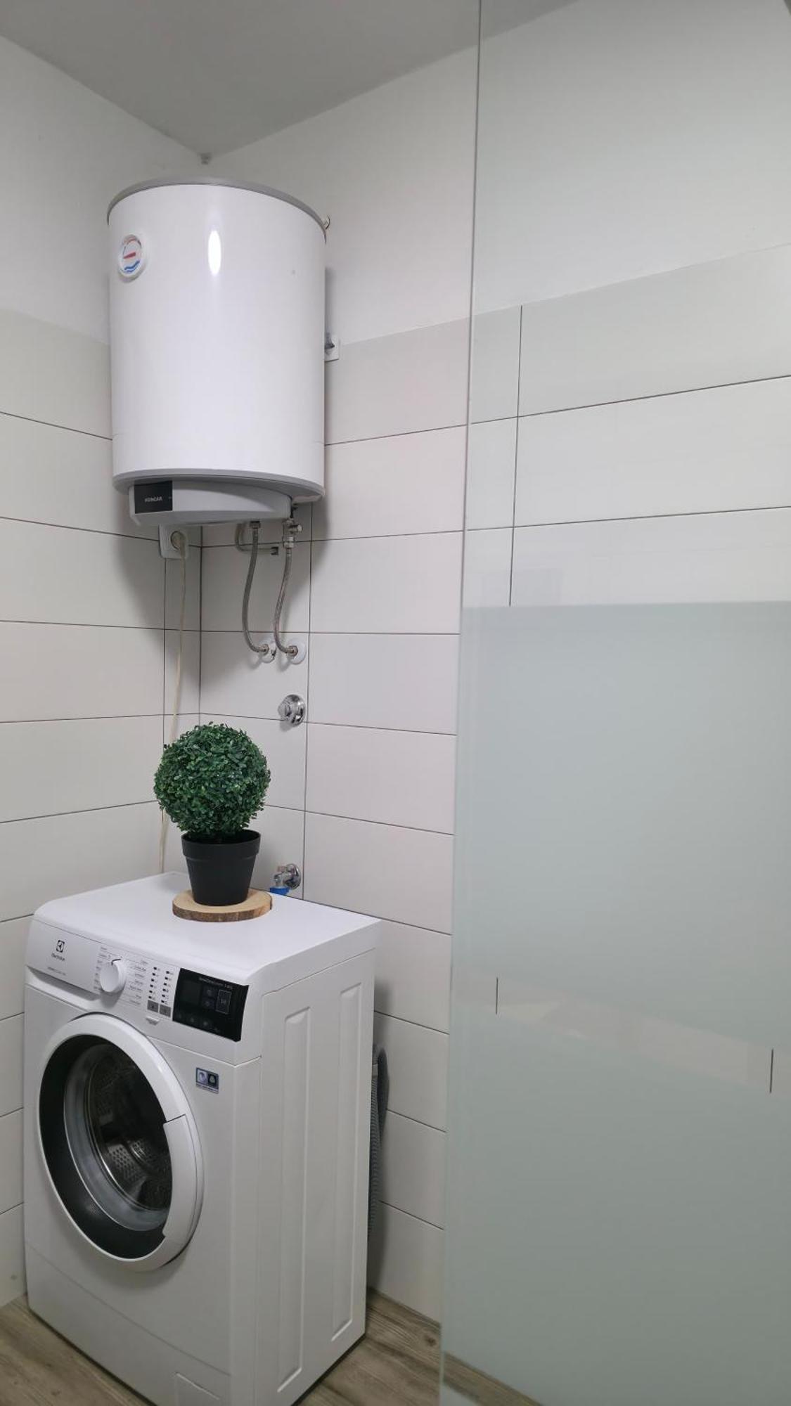 PridragaViduka Houseアパートメント エクステリア 写真